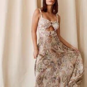 NWT Rose Velvet Large Paisley Print Maxi Dress Front & Back Cutouts